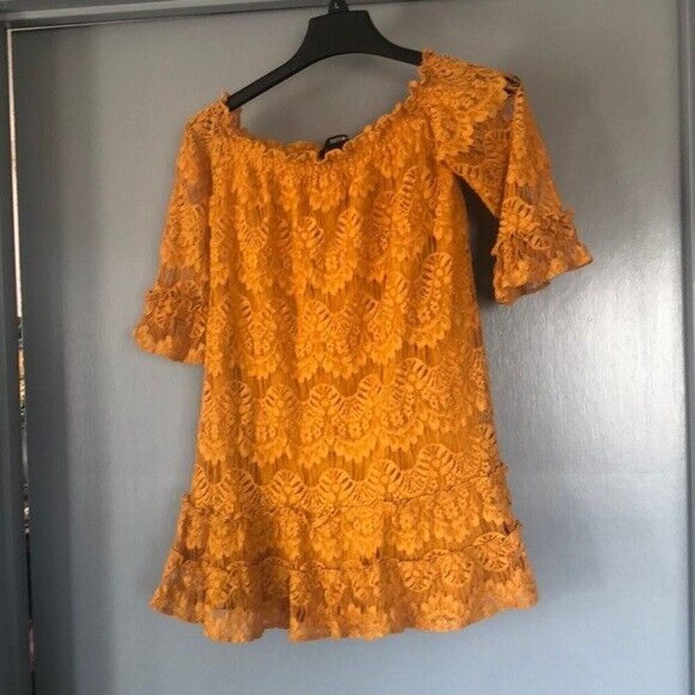 Vintage Faith and Flower womens 3/4 sleeve ruffles gold lined top sz M Flirty
